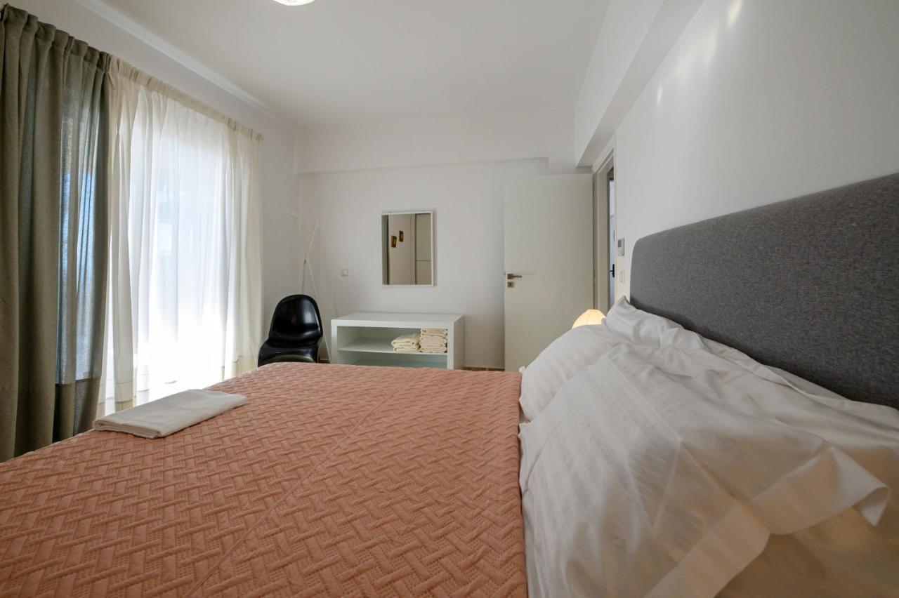 Villa 5 Meters From The Beach Chrani Exterior foto