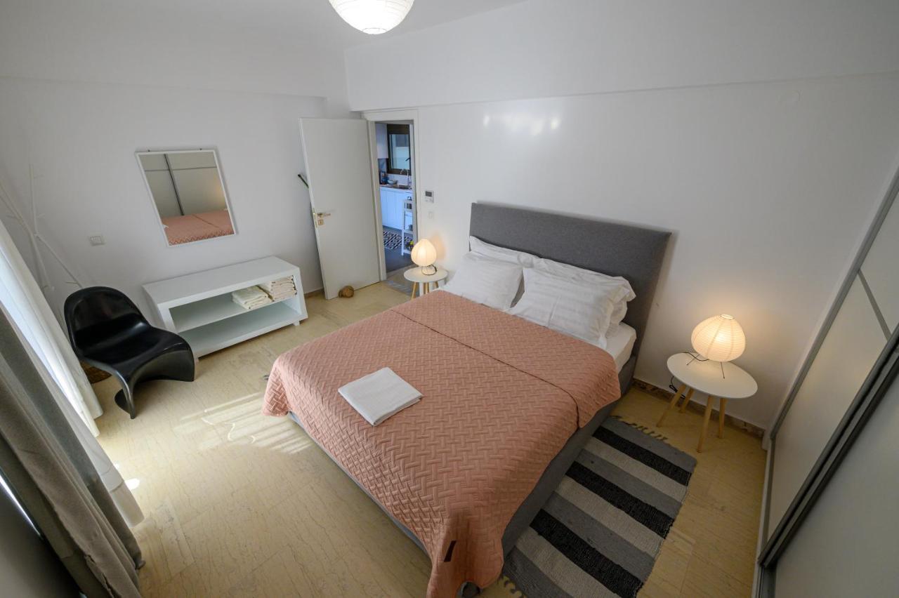 Villa 5 Meters From The Beach Chrani Exterior foto